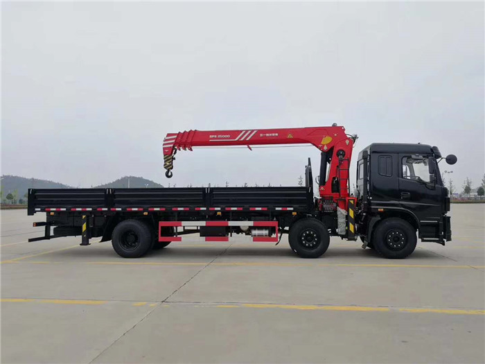三環(huán)昊龍前四后四三一10噸隨車吊圖片圖片展示4