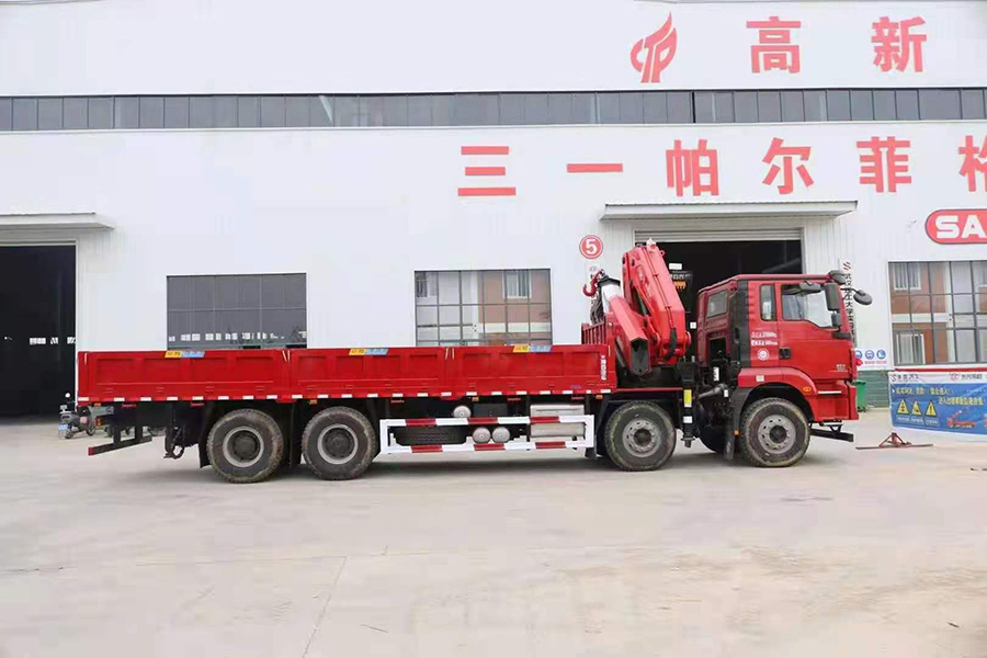 陜汽德龍長(zhǎng)興25噸折臂隨車吊多少錢