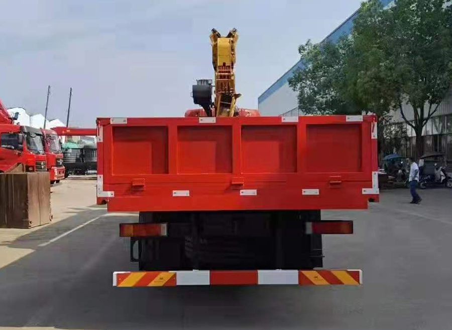 東風(fēng)天龍徐工14噸隨車(chē)吊